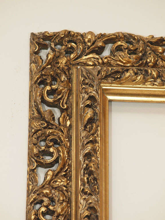 Early 20th c Rococo Style Carved Giltwood Italian Frame In Good Condition For Sale In New Orleans, LA