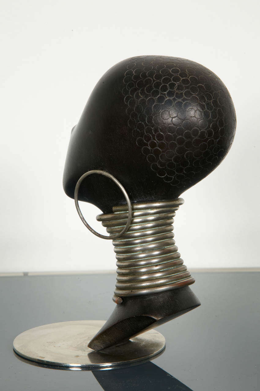 tête de femme en ébène Art Déco des années 1930 par Karl Haguenauer Bon état à Paris, FR