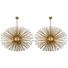 Coppia di lampadari ovali in ottone