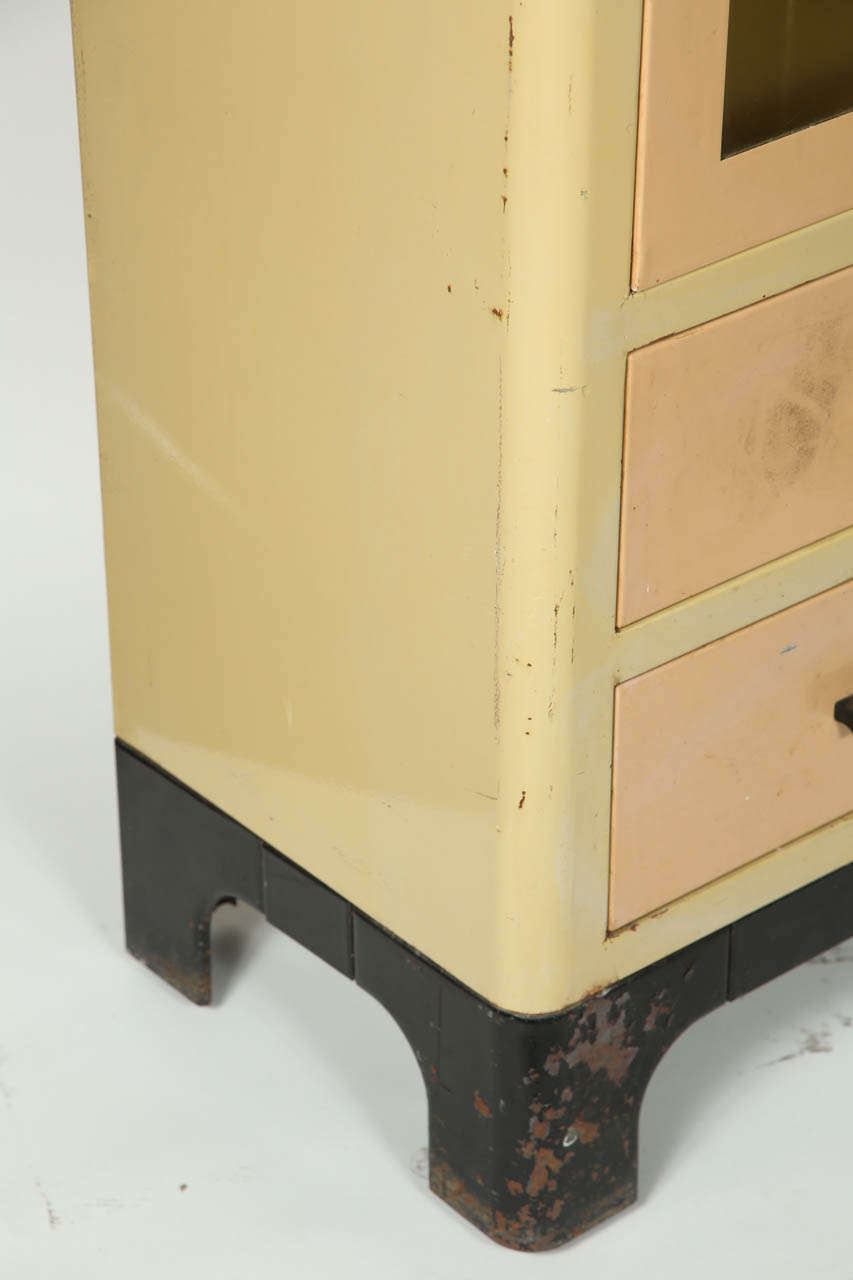 Free Standing Medical For Sale at 1stDibs freestanding