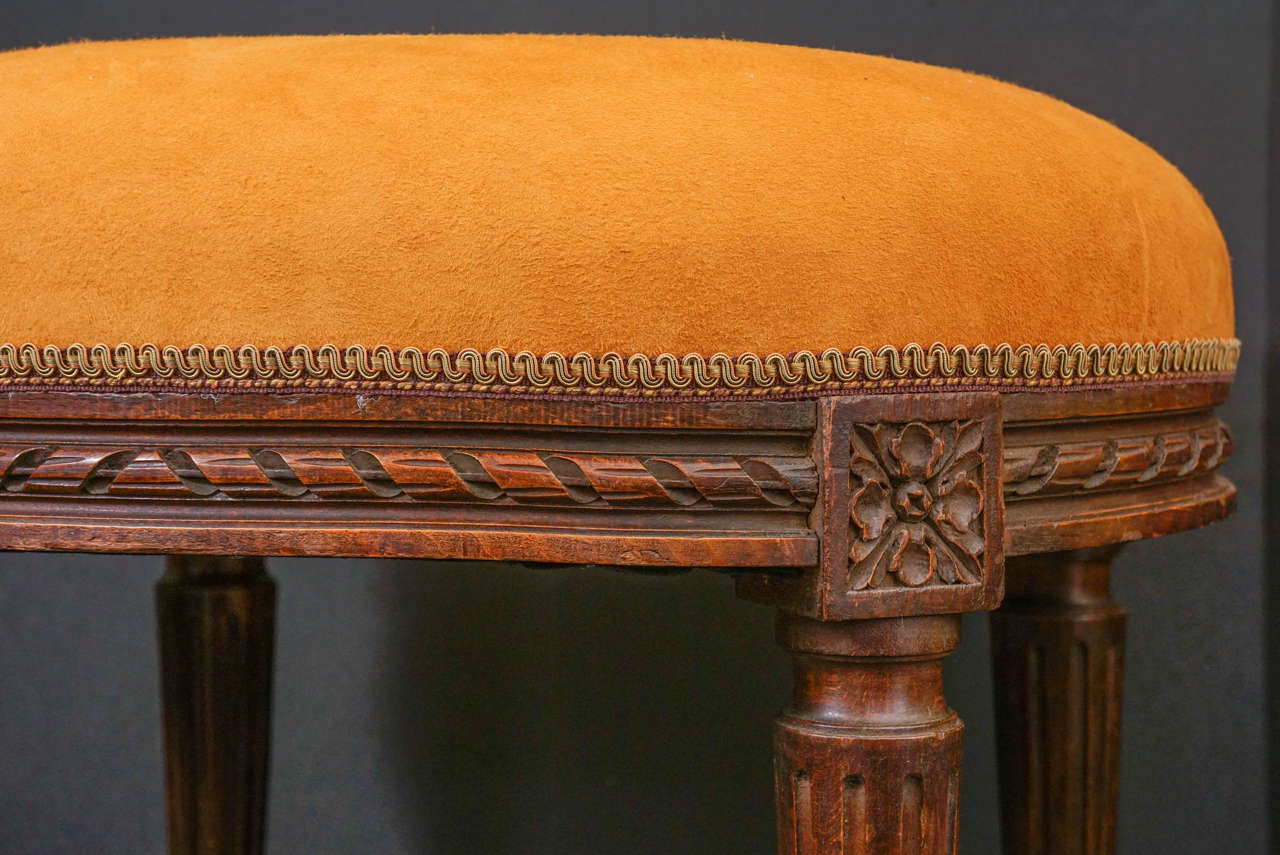 Late 19th Century Carved Oak Louis XVI Stool For Sale 1