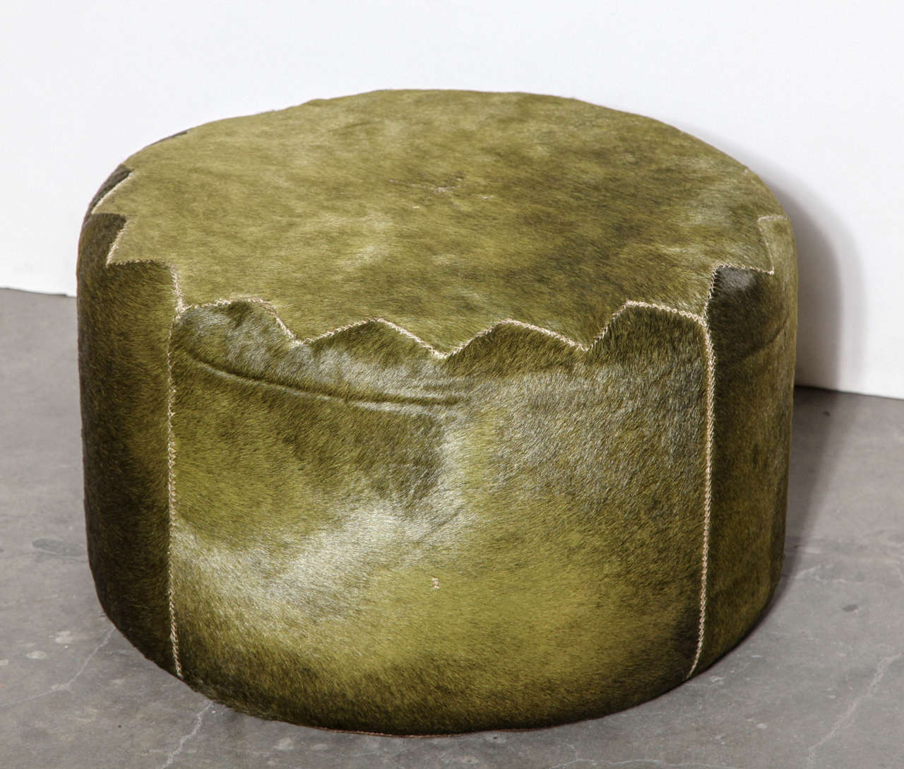 Henry Beguelin Casablanca Pouf in Green Cowhide In Excellent Condition In Chicago, IL
