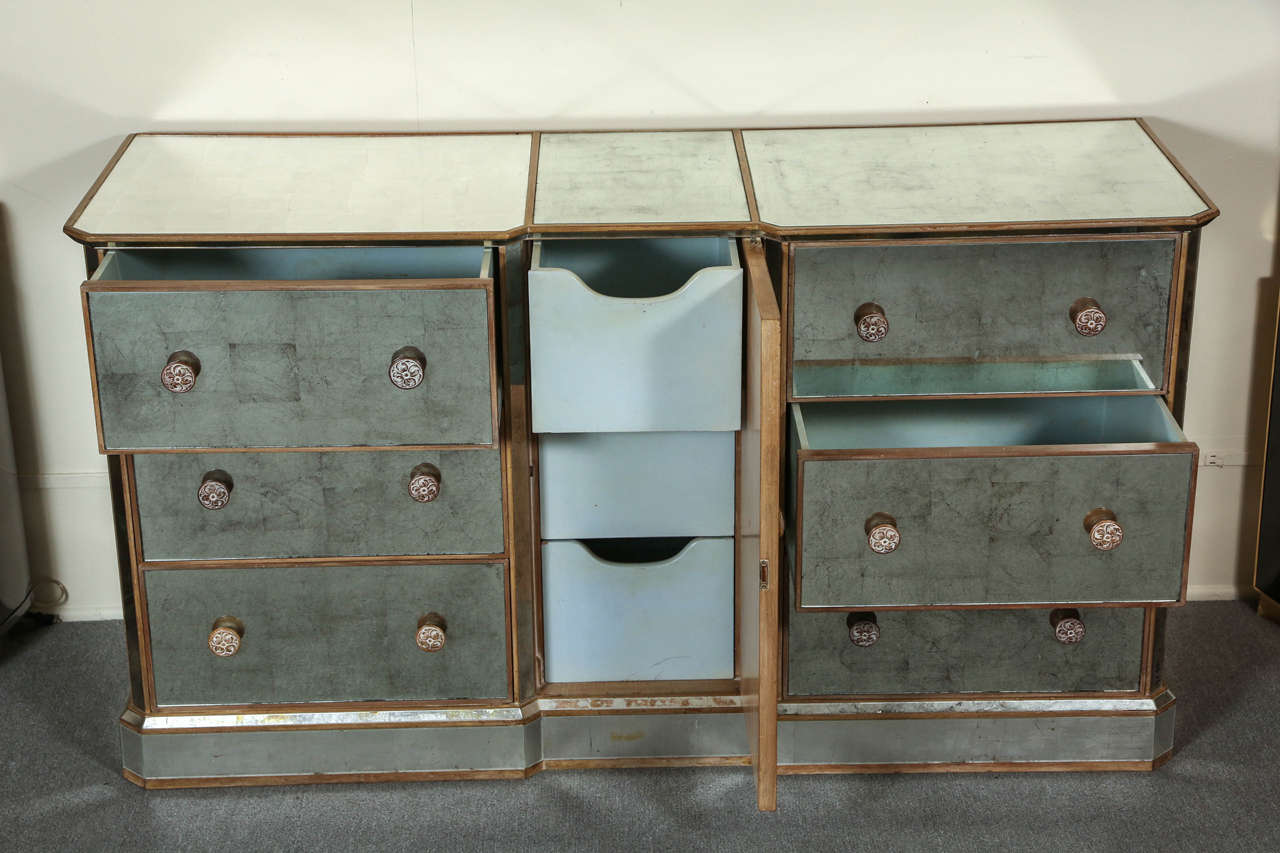 Reverse Silver Leaf Mirrored Cabinet 3