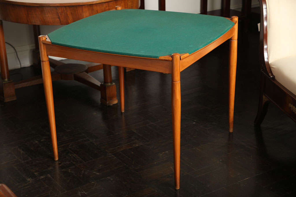 Early 20th Century Beechwood Games Table In Good Condition For Sale In New York, NY