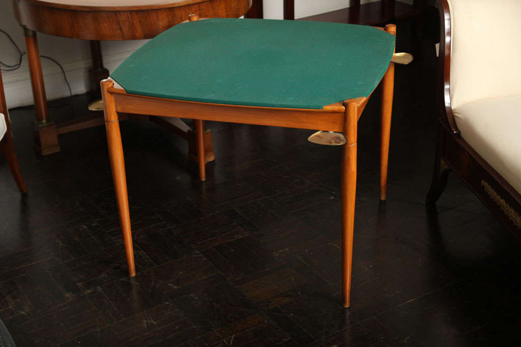 Early 20th Century Beechwood Games Table For Sale 1