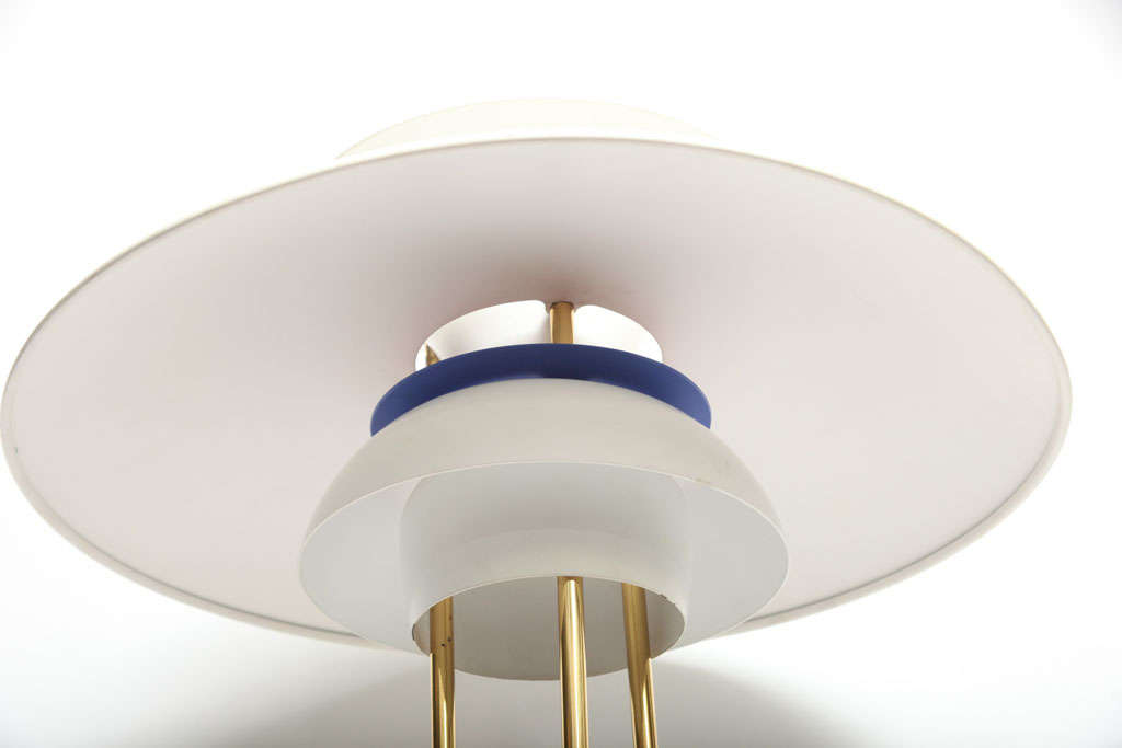 1960s Modernist Table Lamp by Poul Henningsen In Good Condition In New York, NY