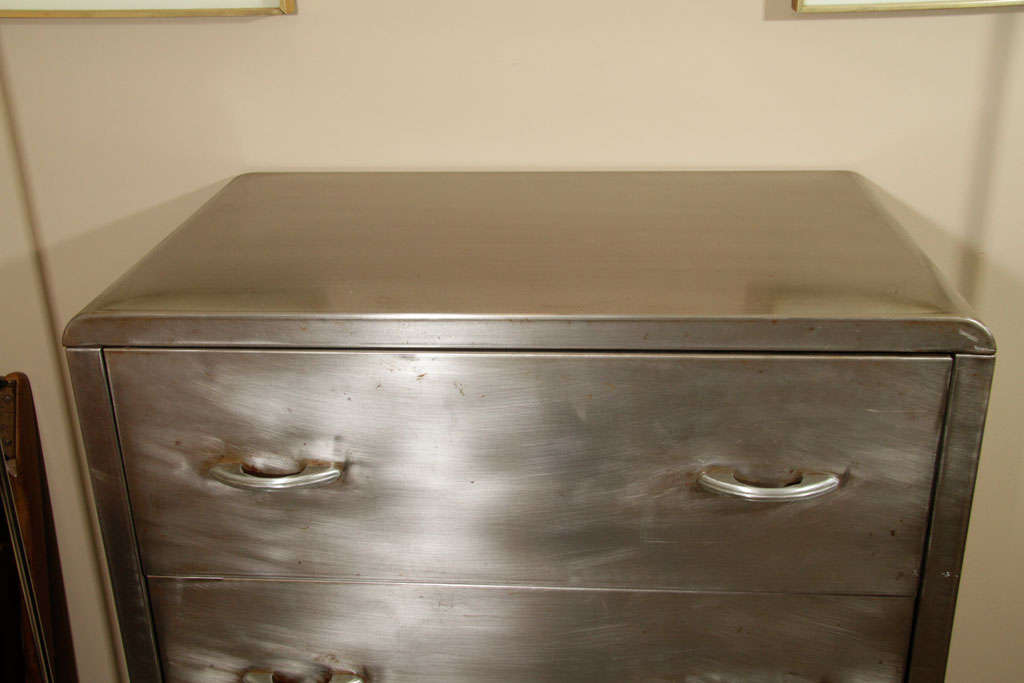 chest of drawers steel