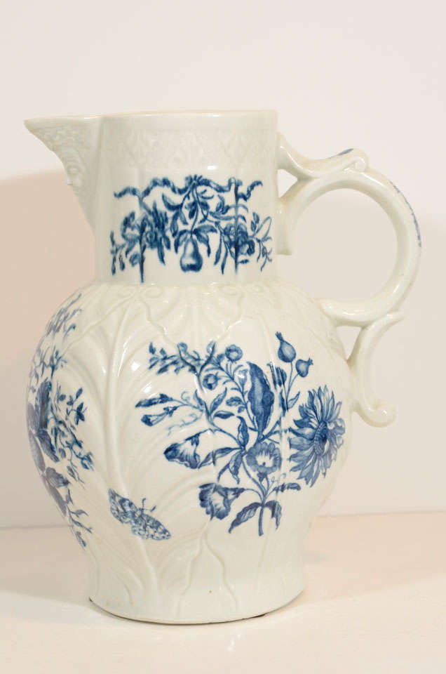 A large Blue and White Dr. Wall Worcester jug in the 