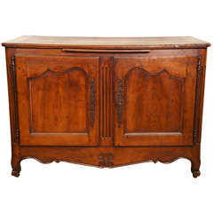 French Buffet with Fluted Center Column