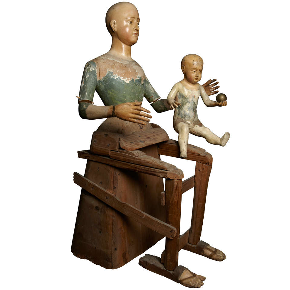 Italian Sculpted Madonna and Child Santos 18th Century For Sale at 1stDibs