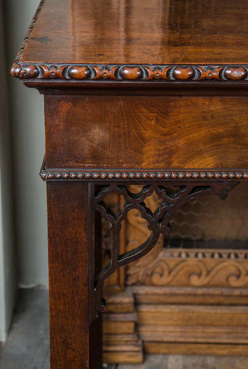 18th Century Fine Chippendale Period Mahogany Serving Table