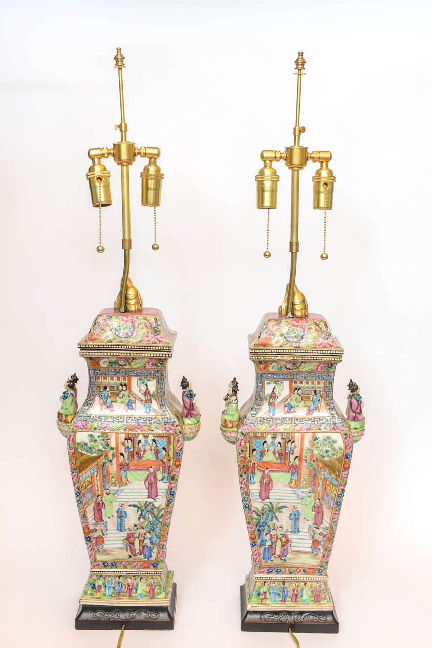 Vey Fine and Presentful Pair of Chinese Canton Covered Vase Lamps For Sale 2