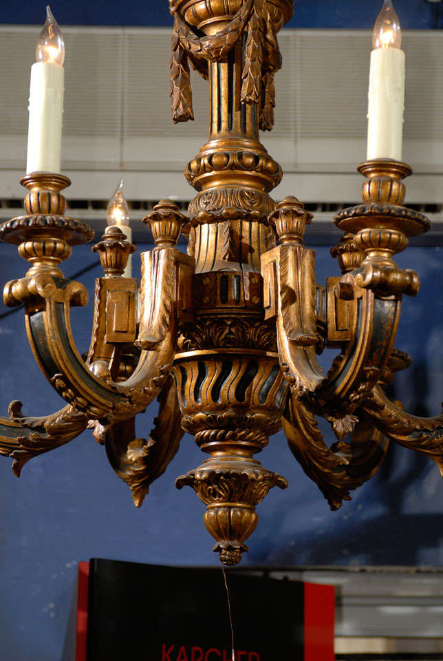 19th.C Italian Carved Giltwood chandelier For Sale 1