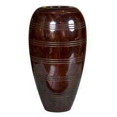 Showa Ovoid Form Vase