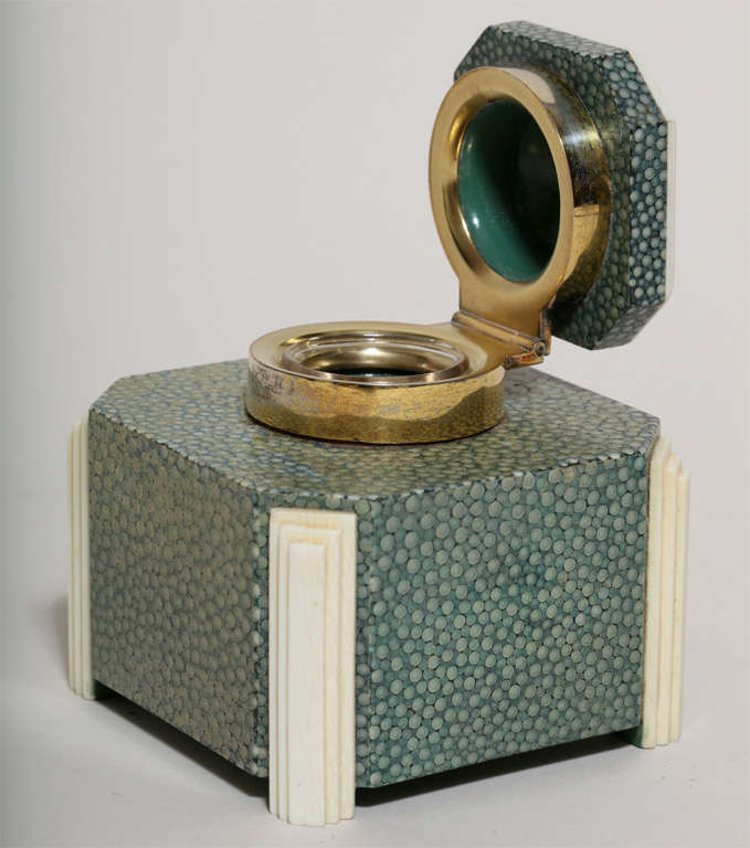 English Art Deco Shagreen & Bone Silver-mounted Inkwell by G. B. & S For Sale 1