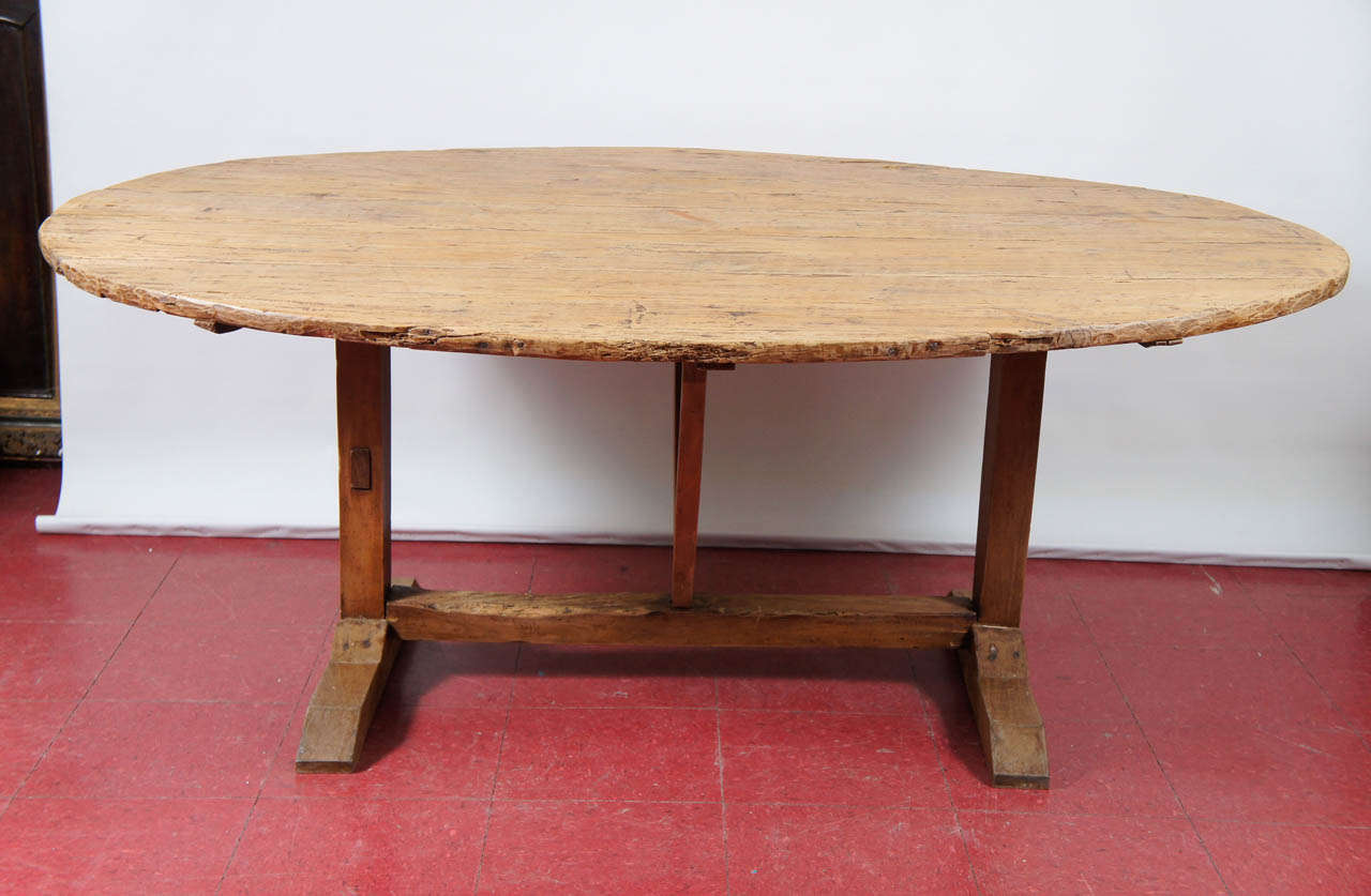 19th Century French Tilt-Top Oval Hunt Table