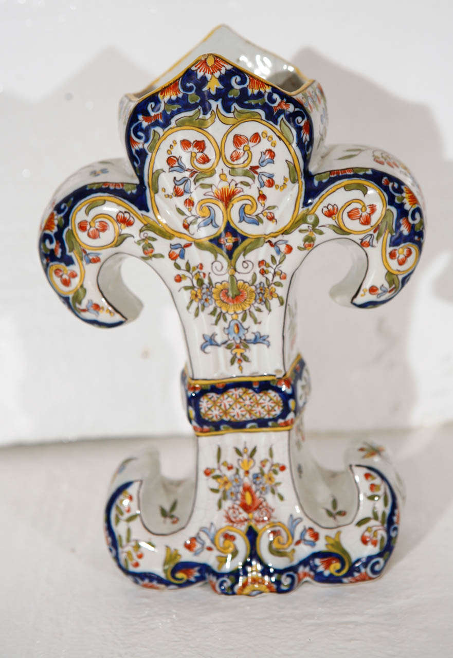 Antique Portugese Faience Majolica Fleur de Lys Vase