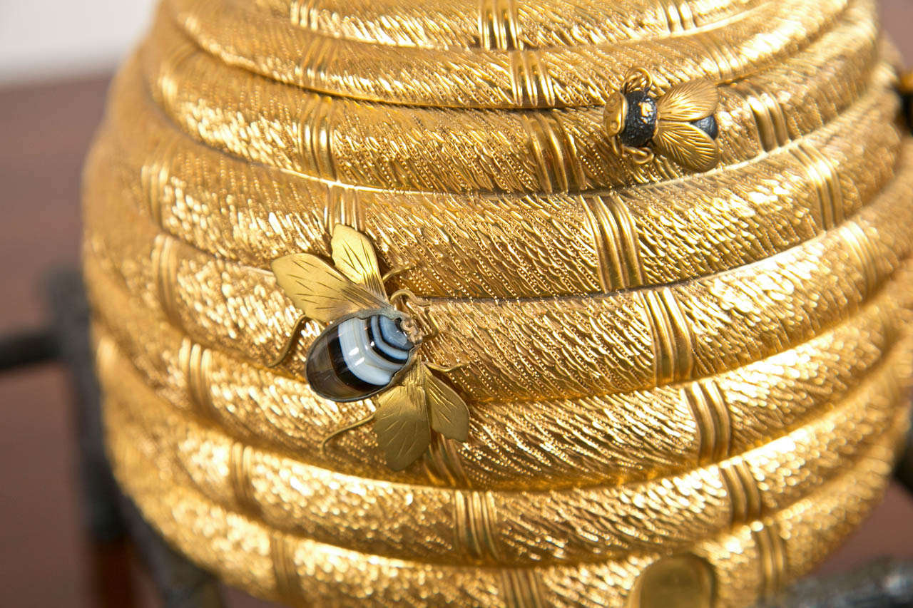 Bienenstockförmiger Nähkasten 4