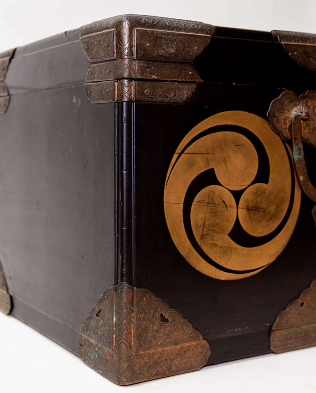 Japanese Black Lacquer Fabric Storage Box