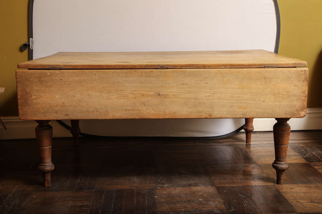 19th Century Stripped Pine Kitchen Preparation Table