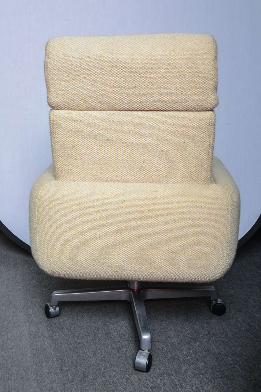 Canadian MId-Century Tall Industrial Office Chair by Doerner Faultless
