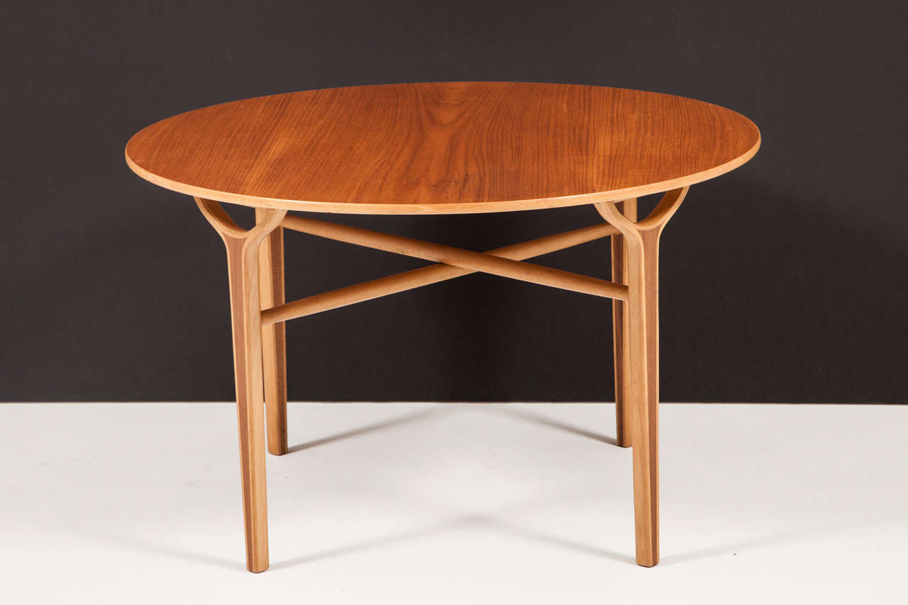 Scandinavian Modern Peter Hvidt & Orla Molgaard-Nielsen Circular Table