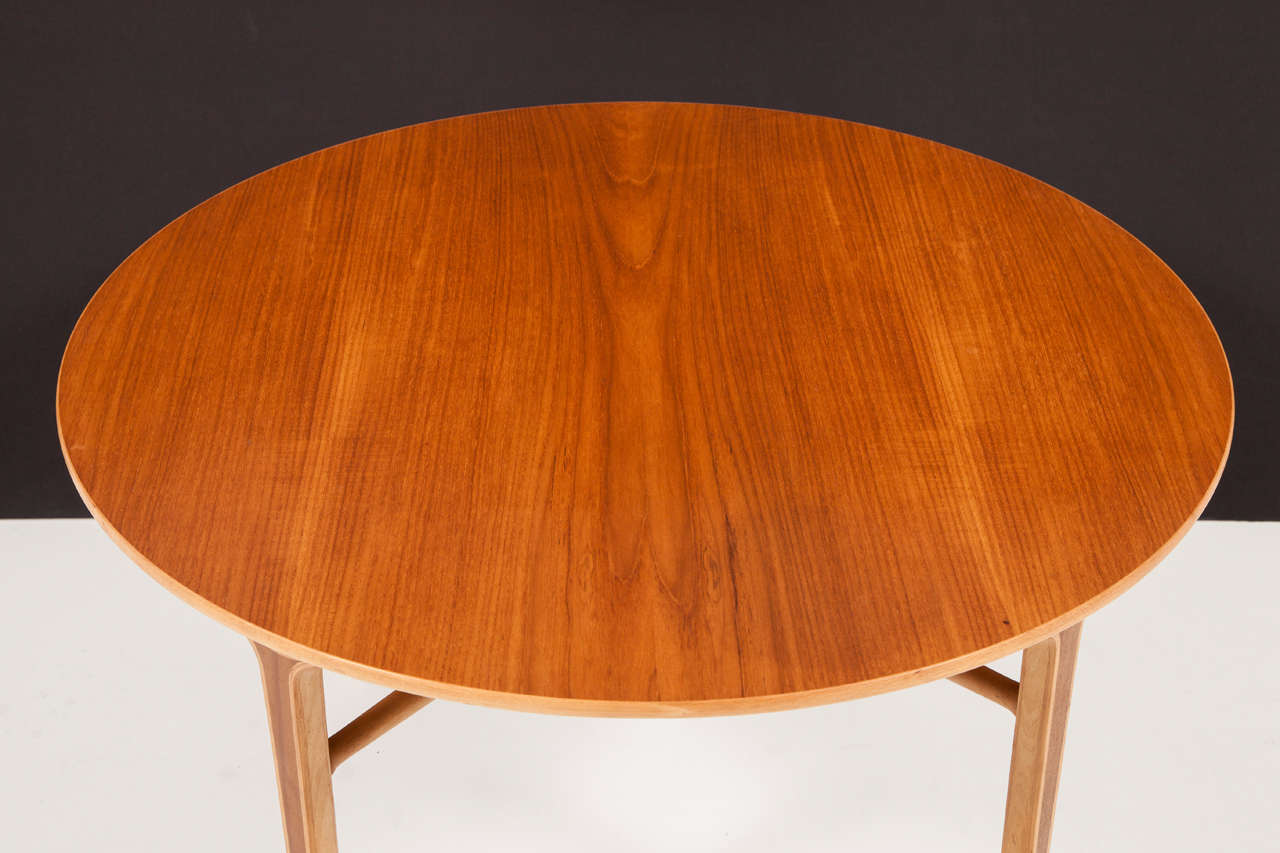 Peter Hvidt & Orla Molgaard-Nielsen Circular Table In Excellent Condition In New York, NY