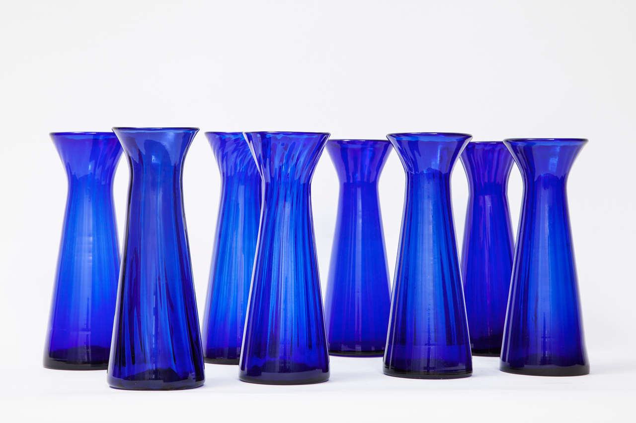 Dänische dänische kobaltblaue Hyazinth-Vasen (19. Jahrhundert) im Angebot
