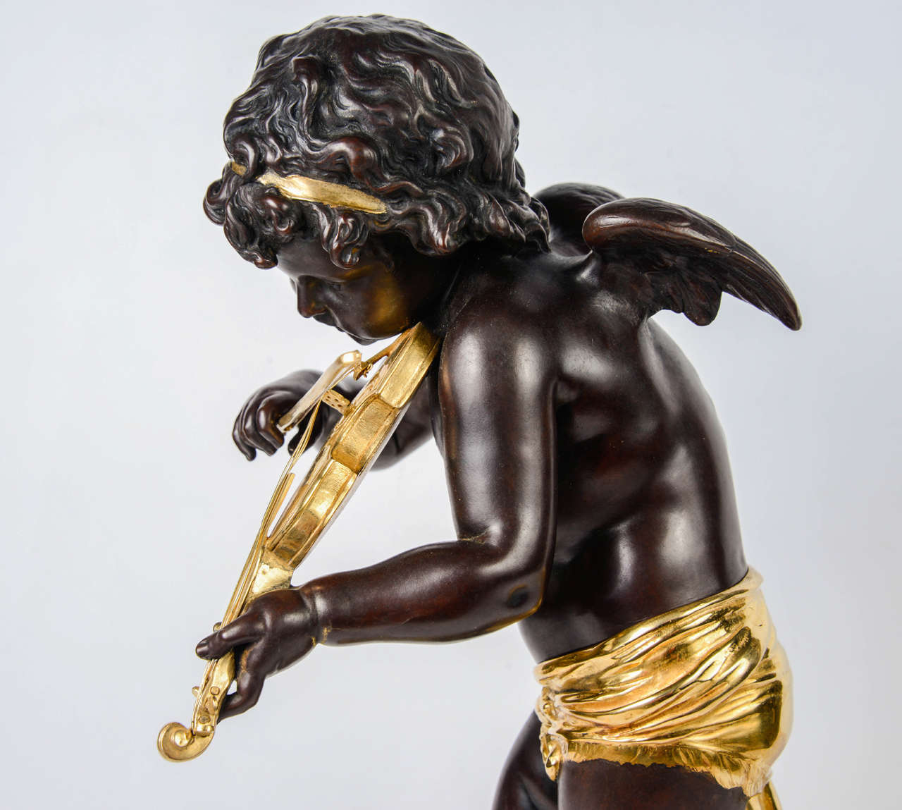 Gorgeous Statue of Angel Playing Violin signed L.Gregoire For Sale 2