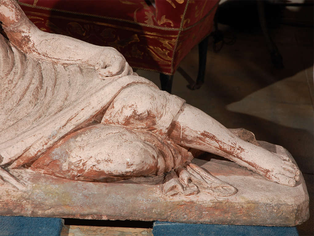 French Terra Cotta Reclining Female Sculpture, circa 1830 In Good Condition For Sale In Los Angeles, CA