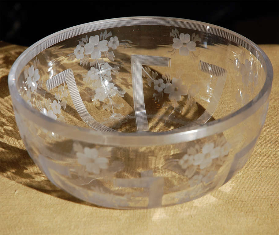 Etched Glass Bowl by T.G. Hawkes and Co., circa 1900 For Sale at