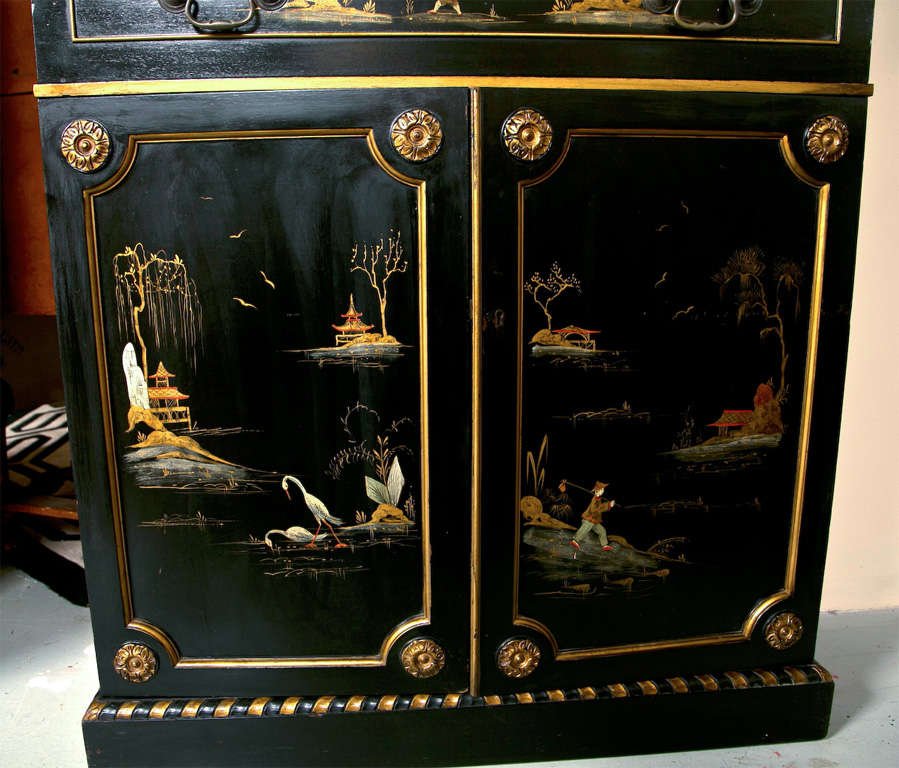 Pair of Chinoiserie Style Ebonized Secretary Bookcases In Excellent Condition In Stamford, CT