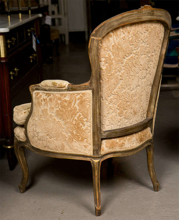 Pair of French Walnut Bergere Chairs 1