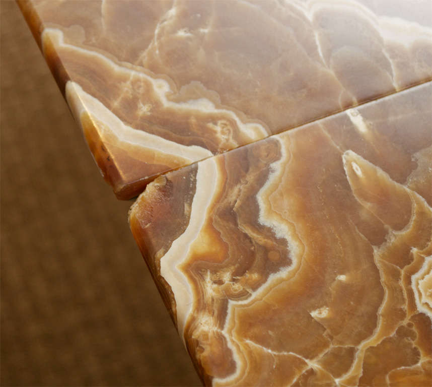 Italian Agate Top Dining Table In Good Condition In San Francisco, CA