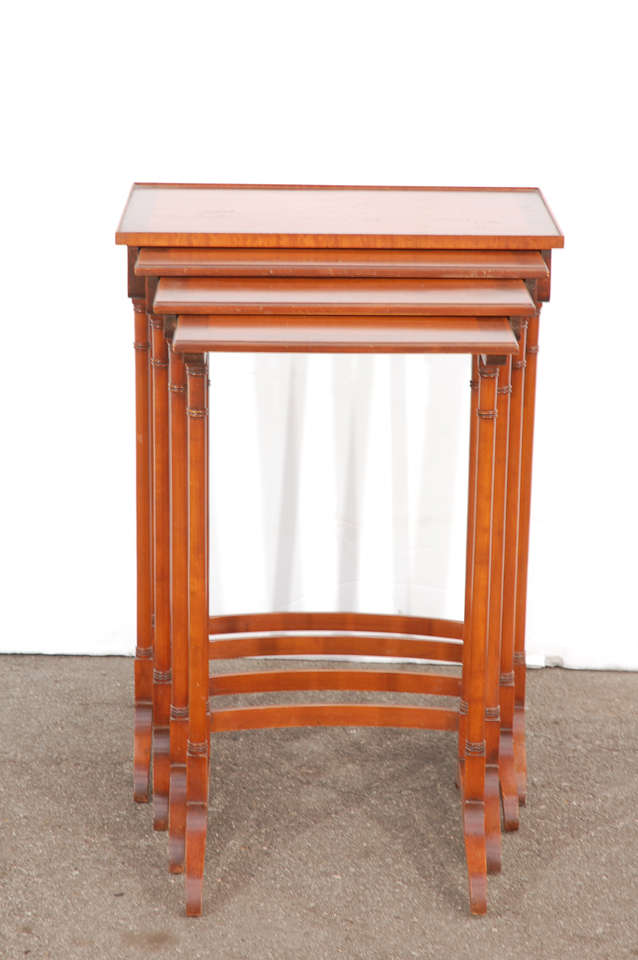 Early 20th C English Nesting Tables In Good Condition In Los Angeles, CA
