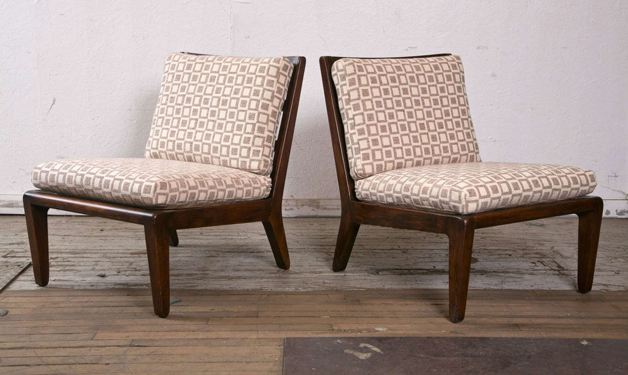 Pair of Armless Chairs In The Style Of Robsjohn-Gibbings For Widdicomb For Sale 4