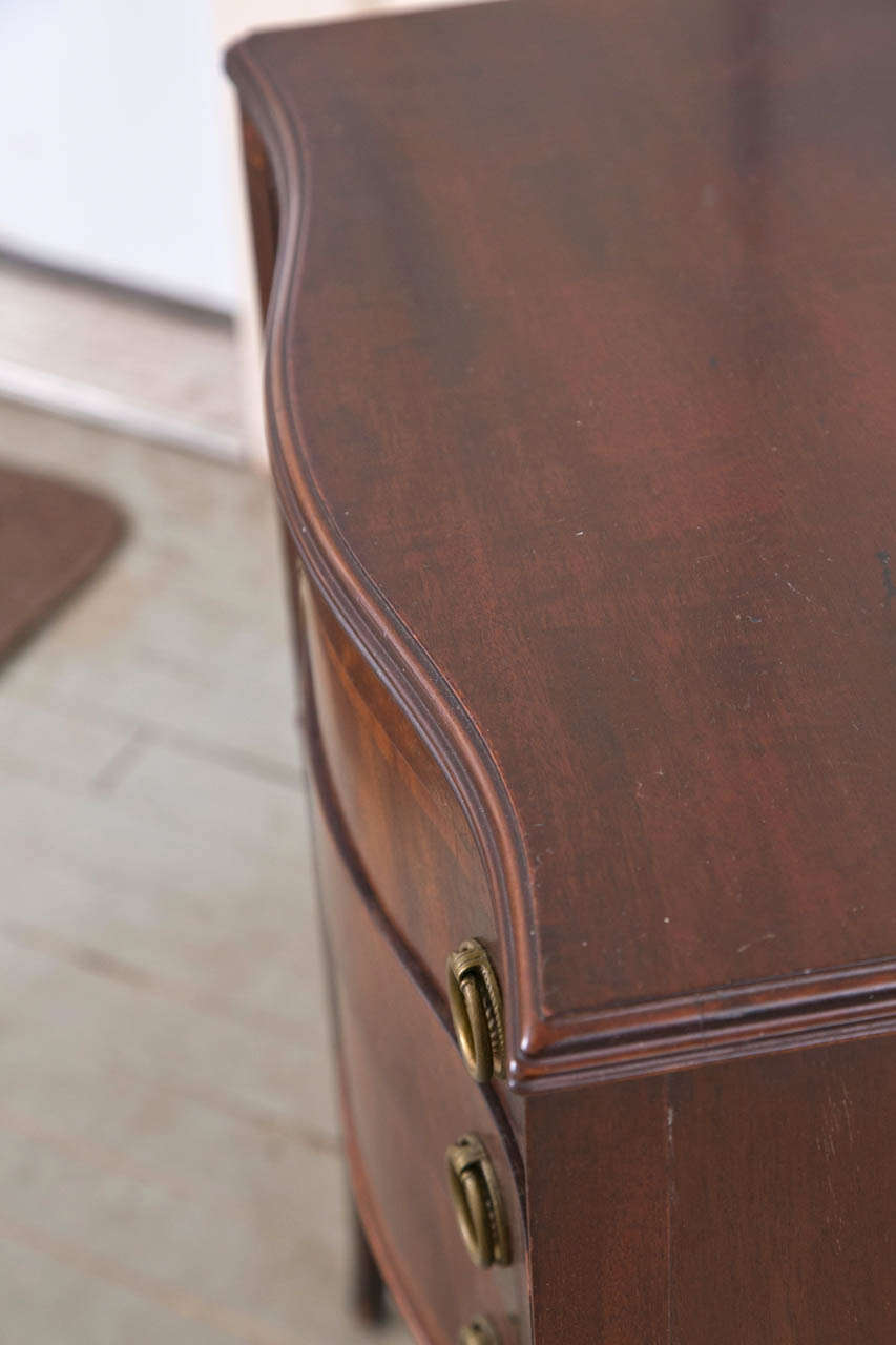 Pair JohnsonHandleyJohnson Mahogany Side Tables For Sale at 1stDibs