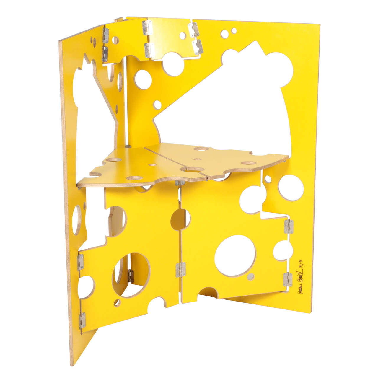 Werner Schmidt chaise pliante triangulaire « fromage suisse » « Flatstuhl » 1991 en vente