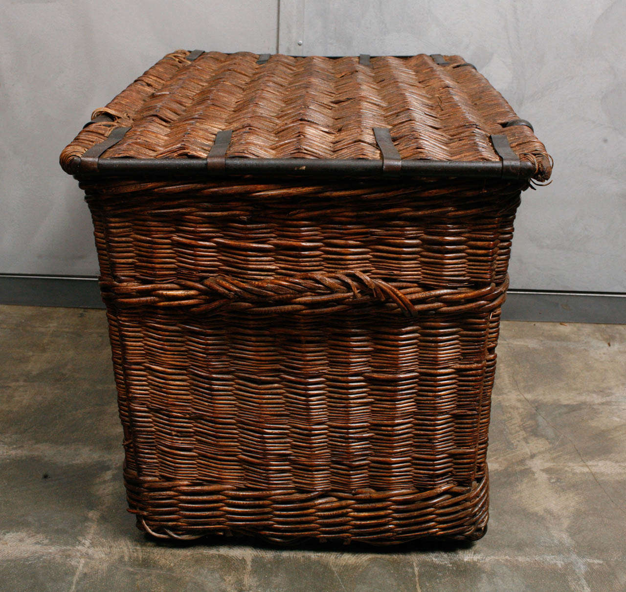Wicker Trunk with Iron Fittings, Hinges & Lock 1