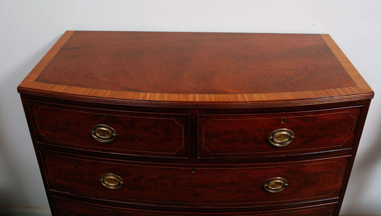 19th Century Late Georgian Mahogony Bow Front Chest of Drawers For Sale