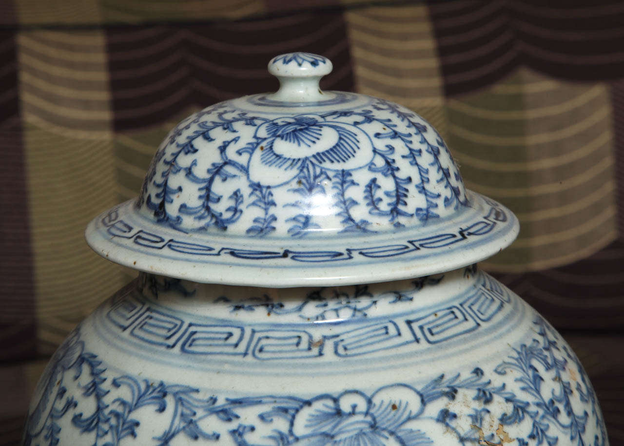 19th Century Rare pair of Chinese export blue and white temple jars For Sale