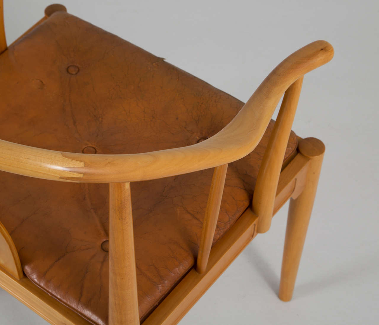 Mid-20th Century Early China chair by Hans Wegner for Fritz Hansen