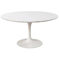 Distressed Saarinen for Knoll Tulip Table 1