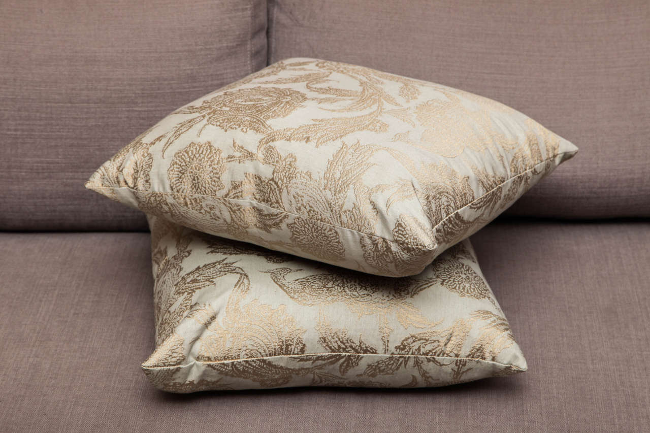 British Colonial Silk Elegant Pillows by Arlene Angard In Excellent Condition For Sale In New York, NY