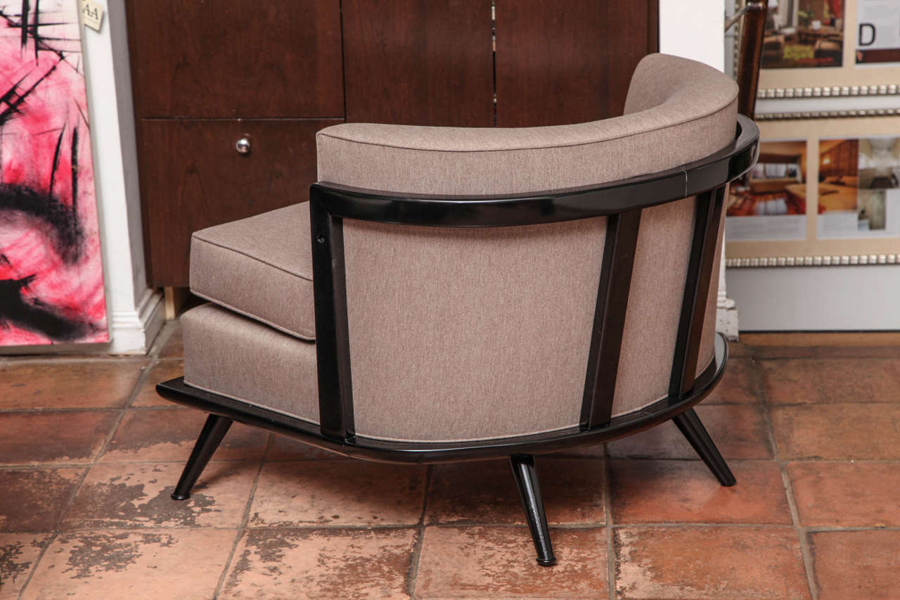 1950s American Mid-Century Modern Taupe Chair For Sale 2