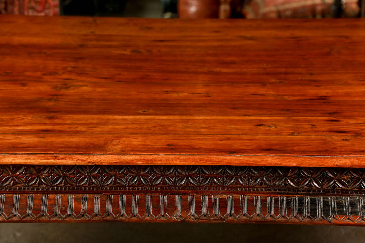 Anglo-Indian Coffee Table In Excellent Condition In North Hollywood, CA
