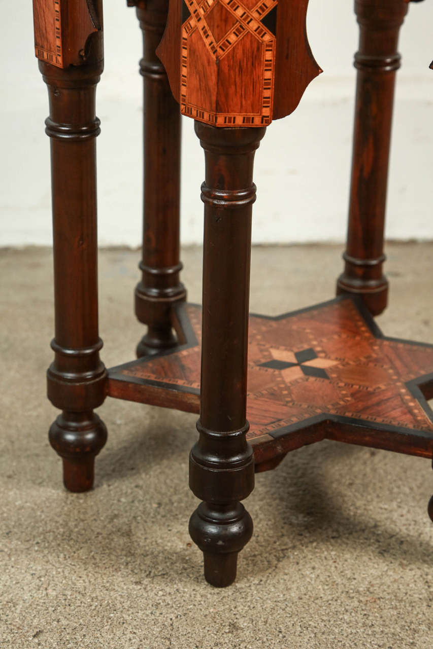 Alhambra Hispano-Moreske Einlegearbeiten Holz Seite maurischen Tisch (Ebenholz)