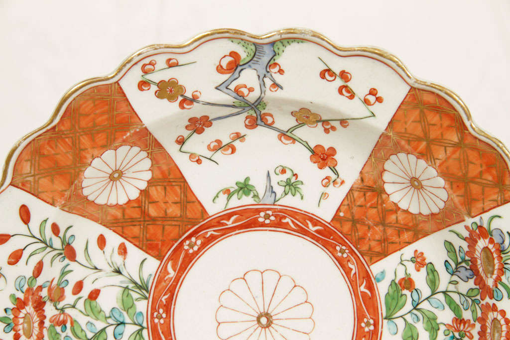 An 18th Century Worcester Porcelain Japan "Chrysanthemum" Pattern Dish