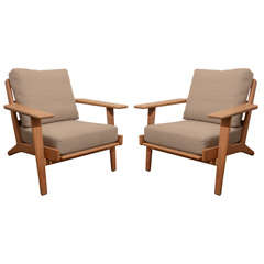 Pair of GE 209 Easy Chairs by Hans Wegner