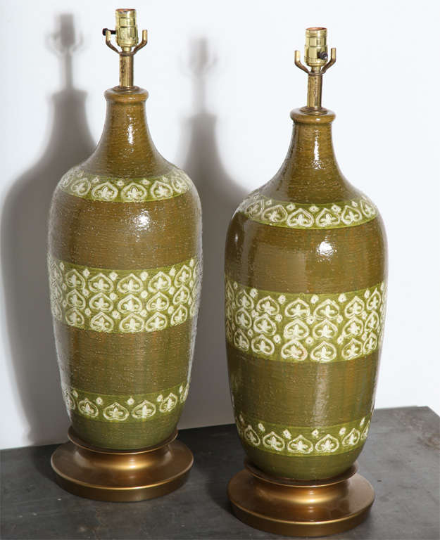 Substantial Pair Aldo Londi for Bitossi Olive & Green Moresque Ceramic Lamps 2